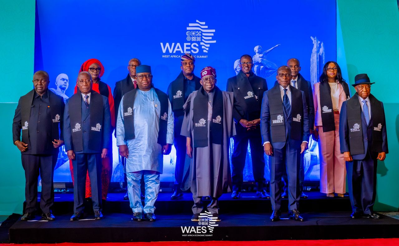 President Tinubu with other heads of state on ECOWAS and other participants
